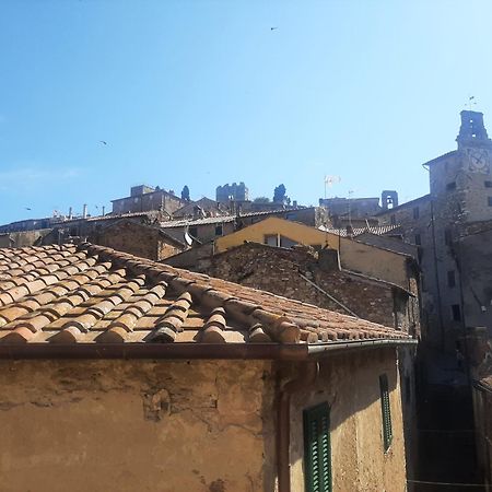 كامبيليا ماريتيما La Piazzetta Toscana B&B المظهر الخارجي الصورة