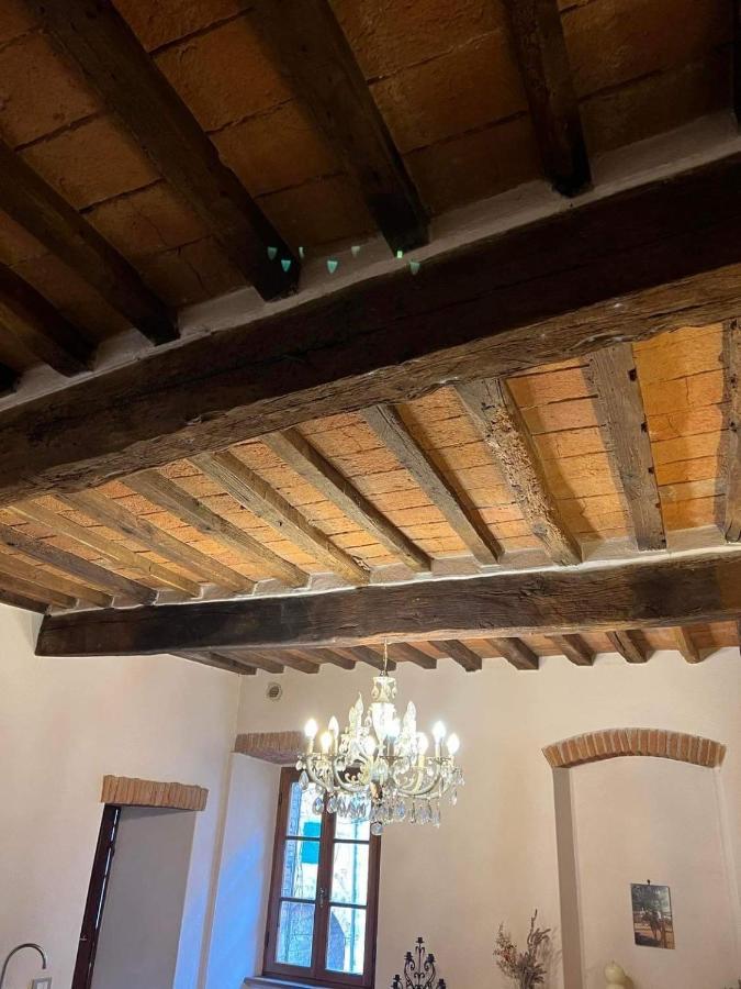 كامبيليا ماريتيما La Piazzetta Toscana B&B المظهر الخارجي الصورة
